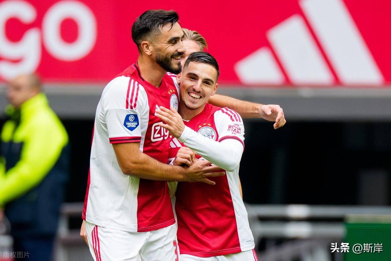 3377app,3377体育手机平台-马赛冲刺阶段绝杀压哨，志在荷甲名次提升，悬念犹存，更衣室氛围转暖