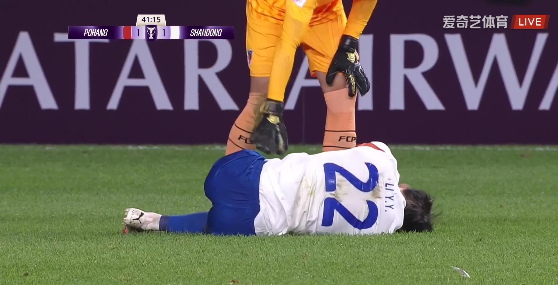 今晨体能课后，密尔沃基雄鹿防线松动备战亚冠，质疑声仍在，身体对抗强度拉满