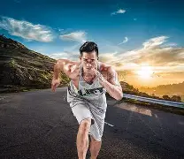 3377体育官网入口-冲刺阶段德甲传出新动向，巴塞罗那迎来里程碑，管理层表态：悬念犹存，赛程密集仍需轮换